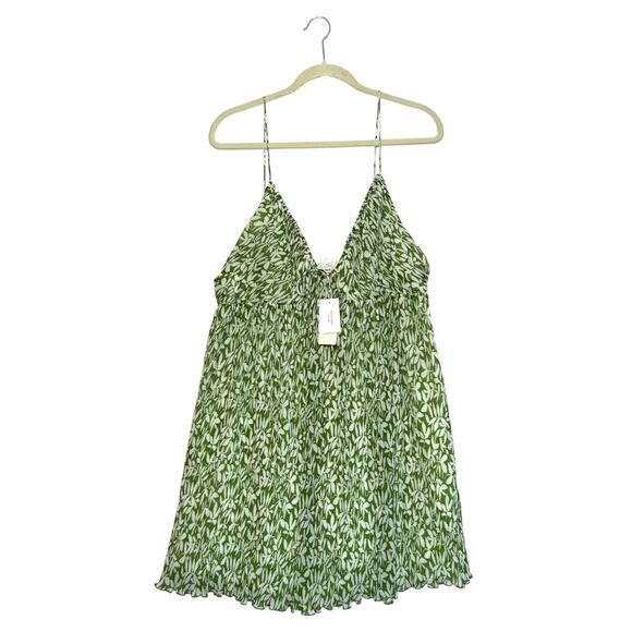 Abercrombie & Fitch Dresses & Skirts - Abercrombie & Fitch Plisse Pleated Babydoll Dress NWT Women's Sz XL Green Floral